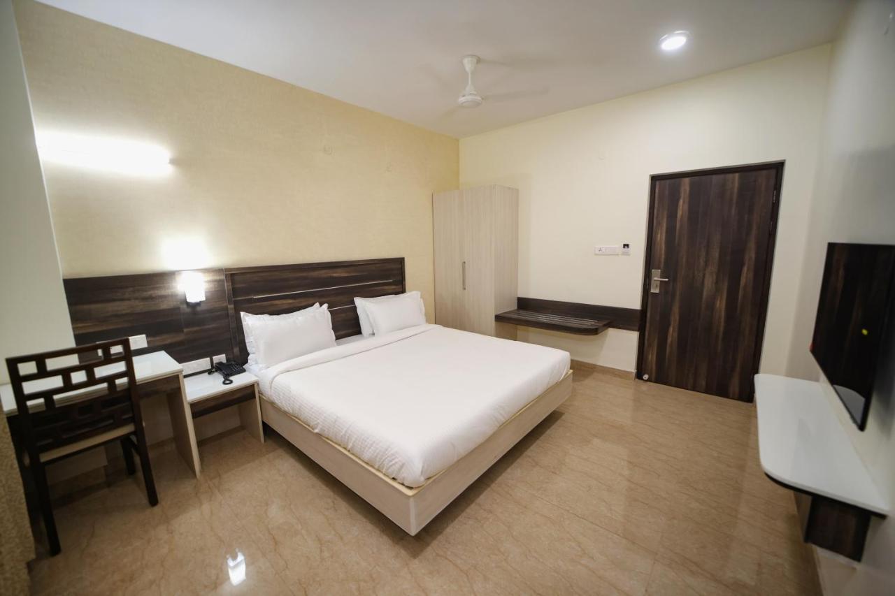 Avenue 11 Premium Stays Madurai Exterior foto